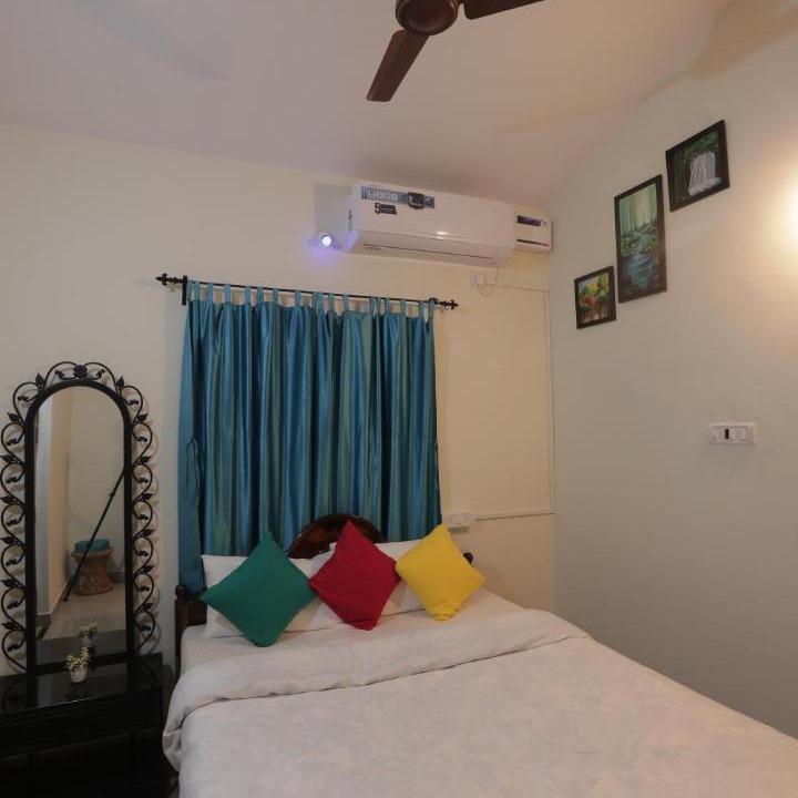Photo of Bedroom in Morjim