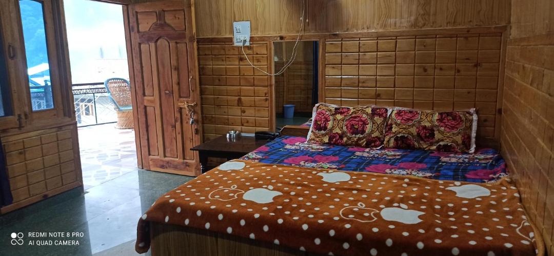 Photo of Bedroom in Kasol