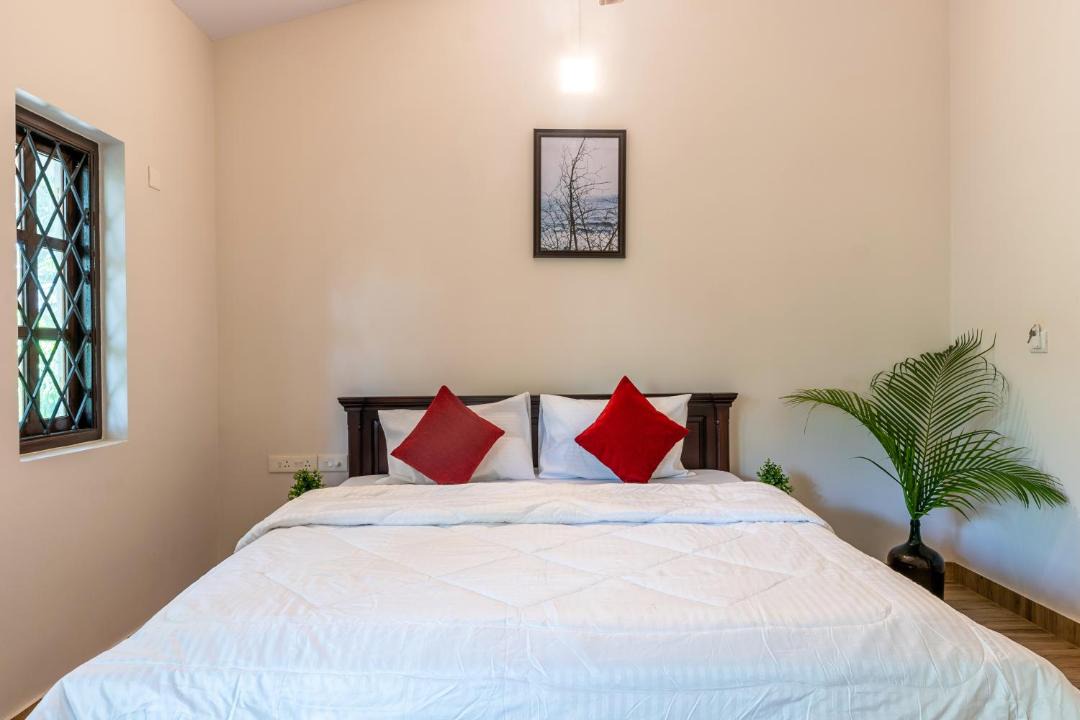 Photo of Bedroom in Sernabatim
