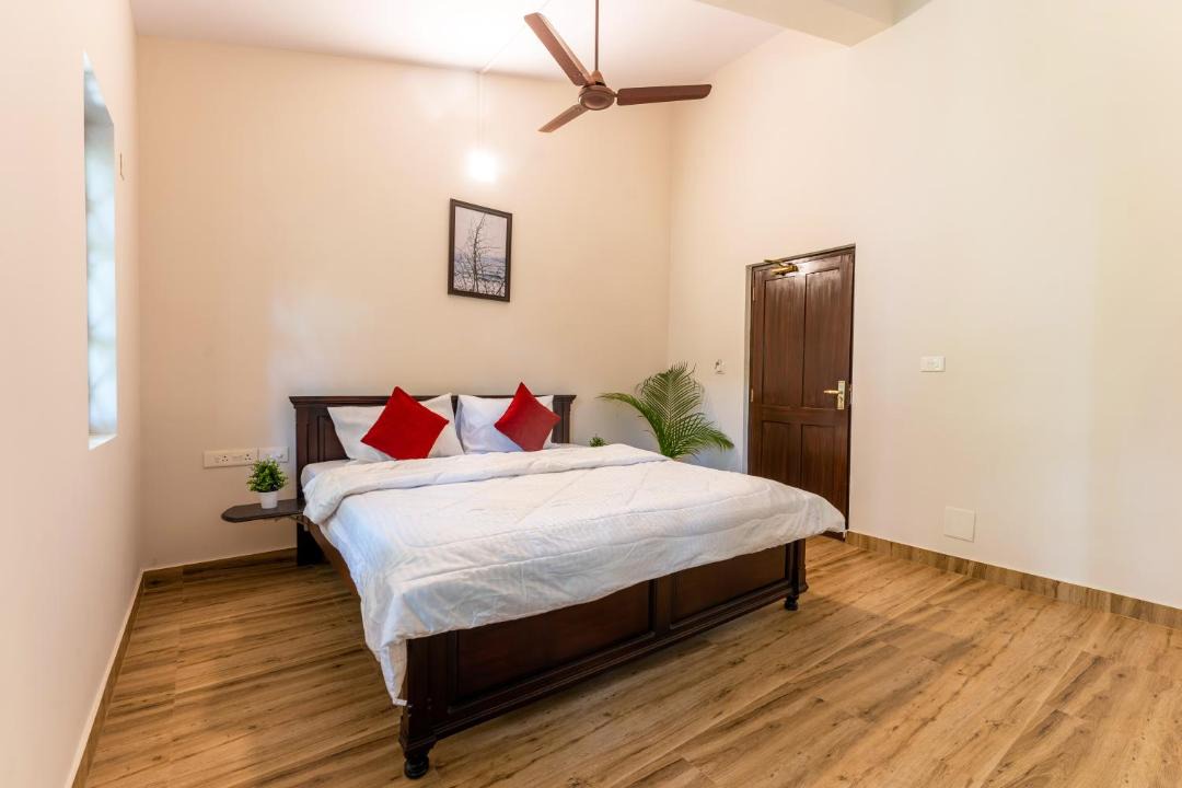 Photo of Bedroom in Sernabatim