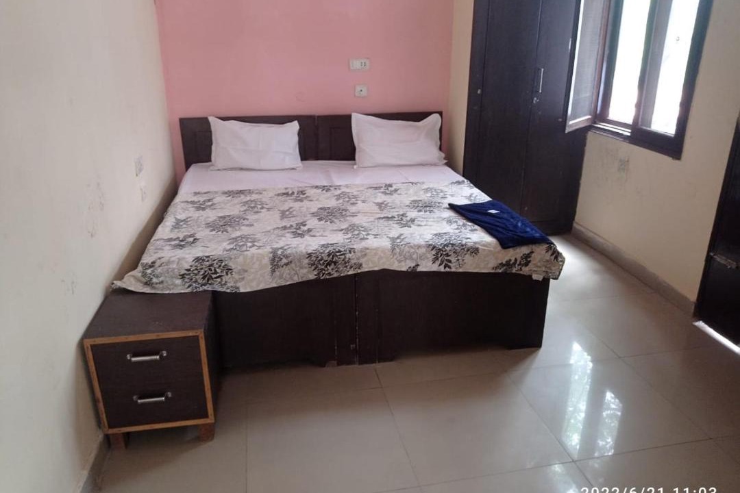 Photo of Bedroom in Mayapur
