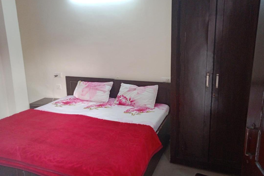 Photo of Bedroom in Mayapur