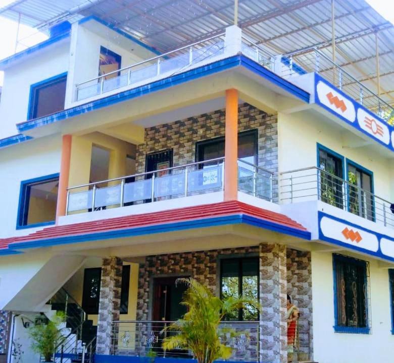 Photo of Buildings in Revadanda