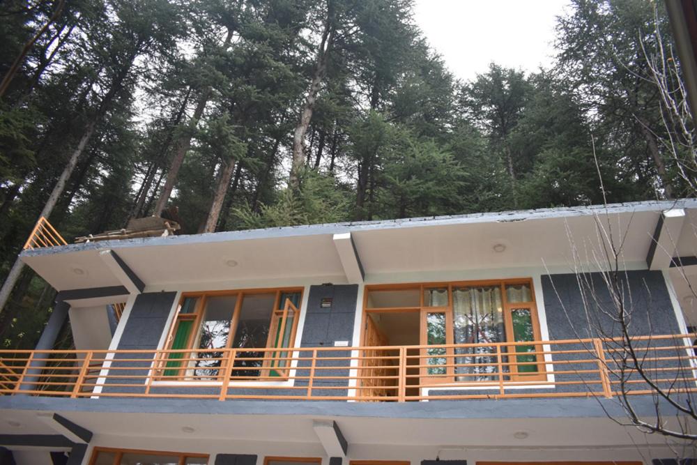Photo of Buildings in Manali