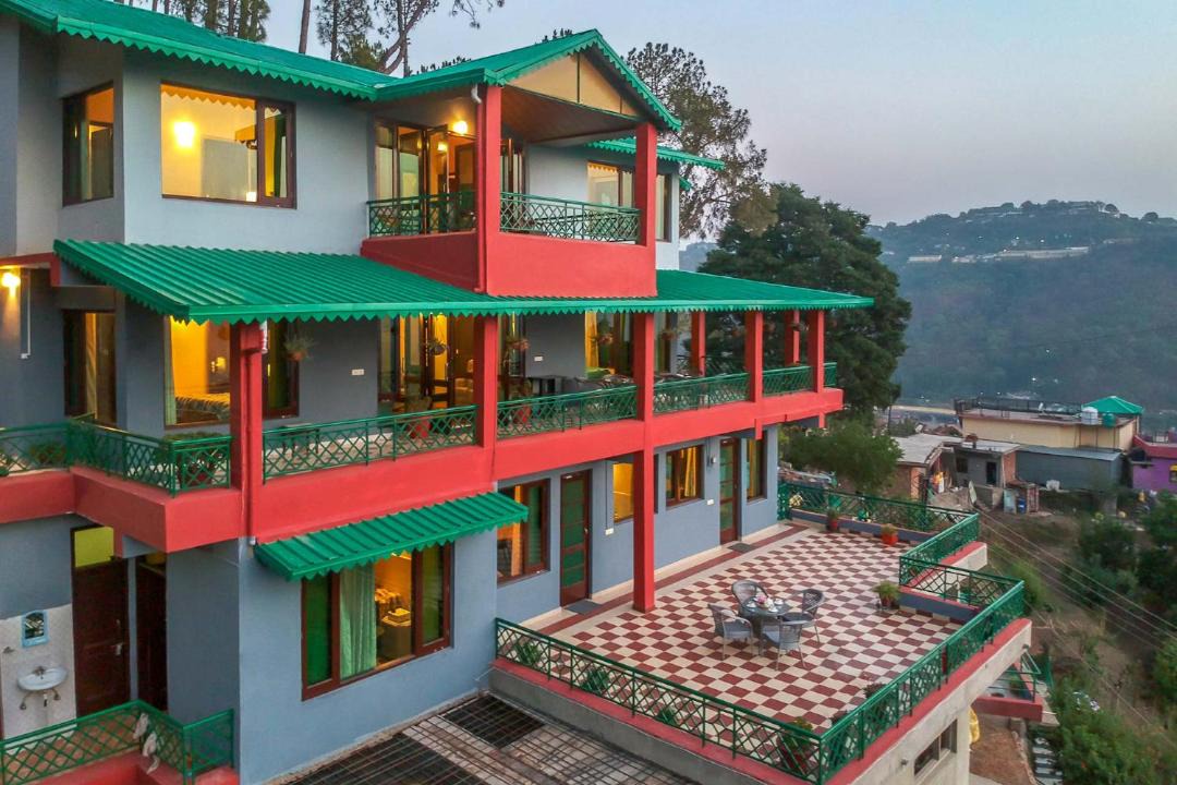 Photo of Buildings in Kumarhatti