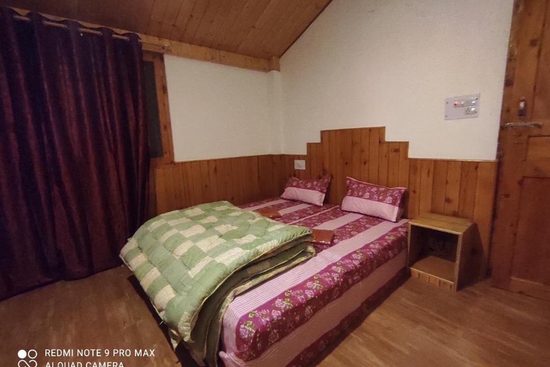 Photo of Bedroom in Naggar