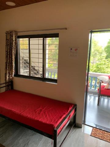 Photo of Bedroom in Dahanu
