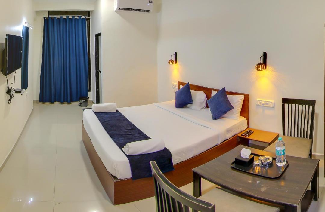 Photo of Bedroom in Lonavala