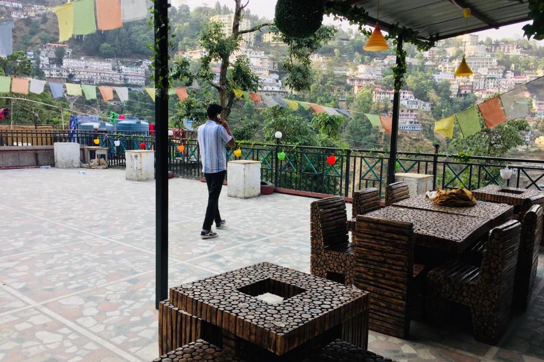 Photo of Patio Balcony in Mussoorie