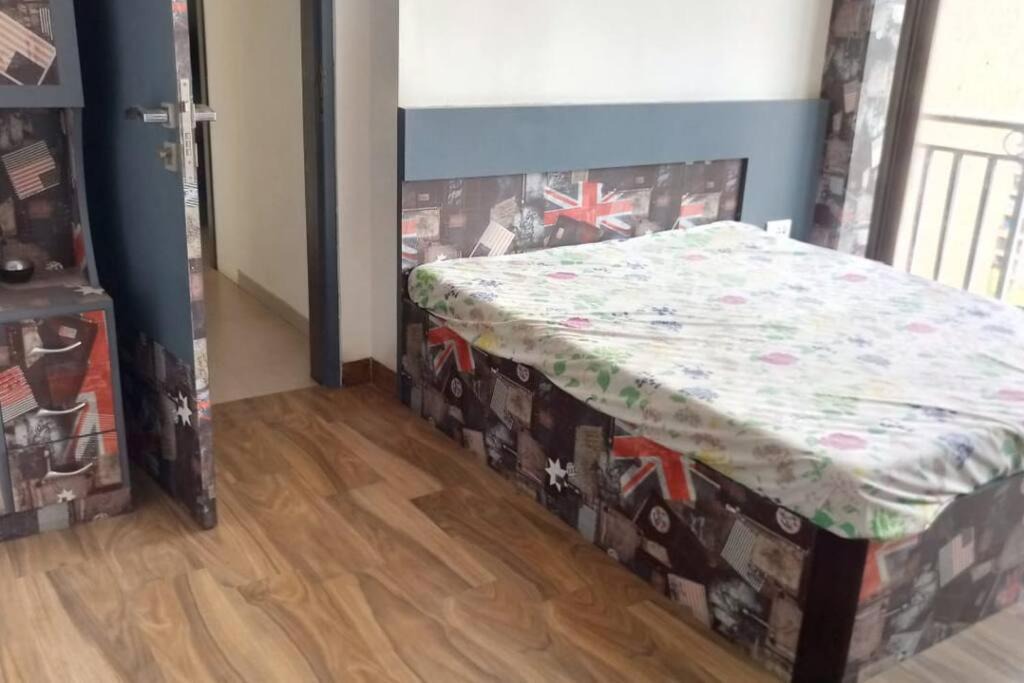 Photo of Bedroom in Thane West