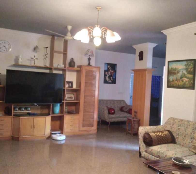 Photo of Livingroom in Cooke Town