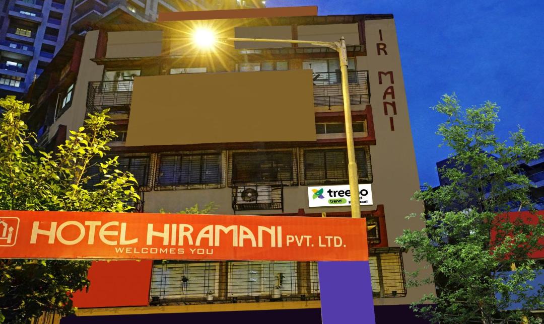 Photo of Others in Parel