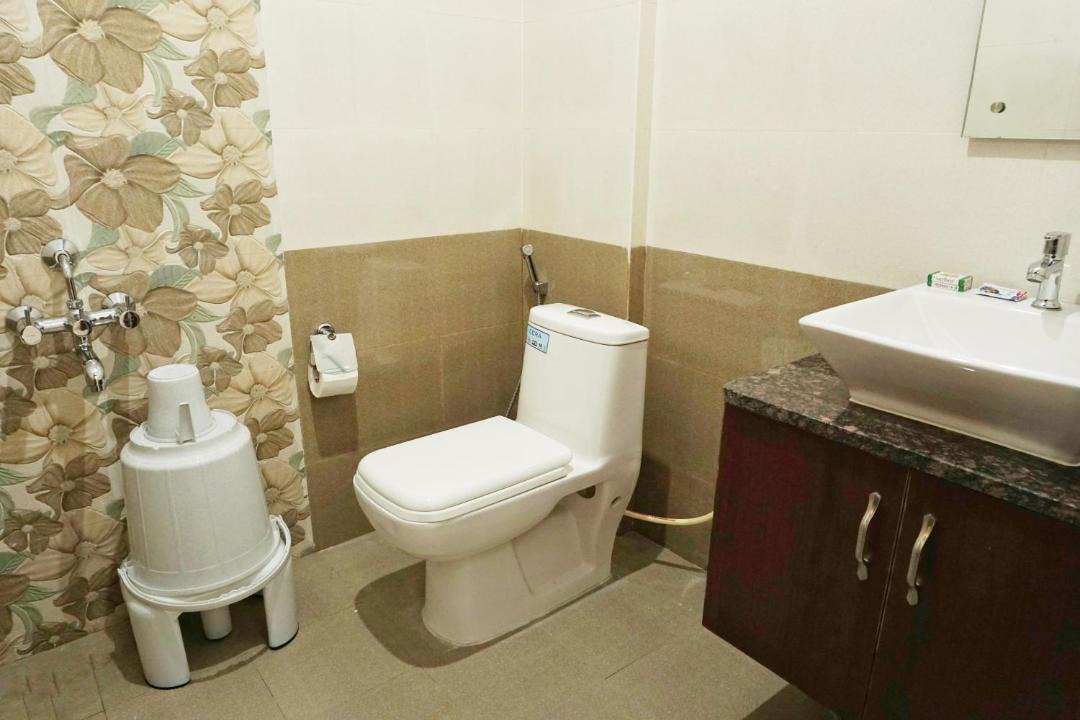 Photo of Bathroom in Narasapura
