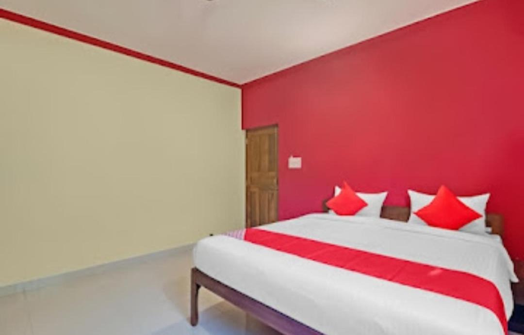Photo of Bedroom in Calangute