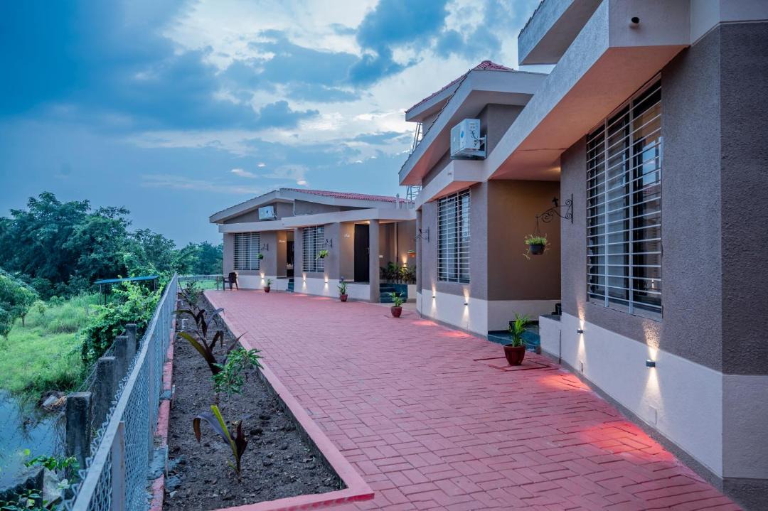 Photo of Buildings in Gangavhare