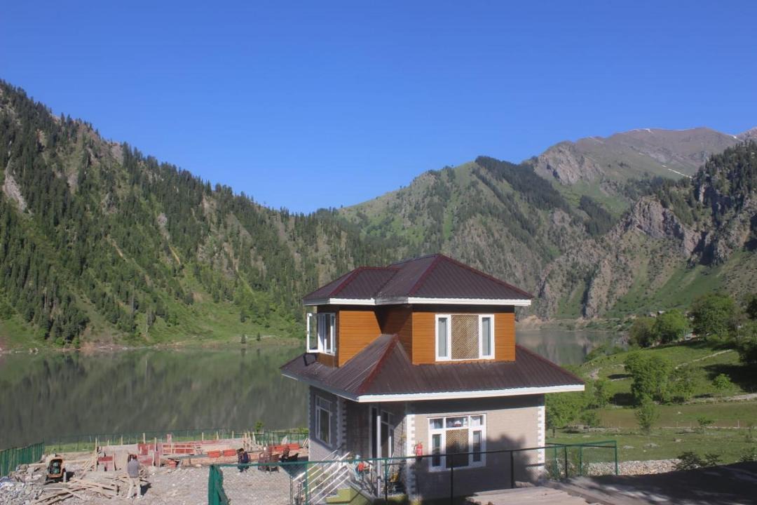Photo of Buildings in Gulmarg