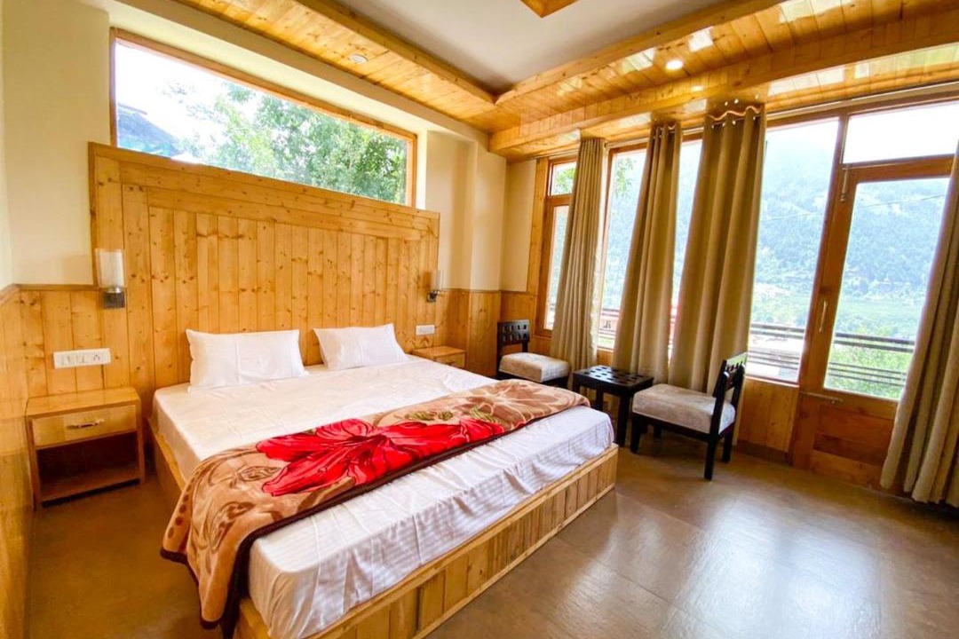 Photo of Bedroom in Jagatsukh