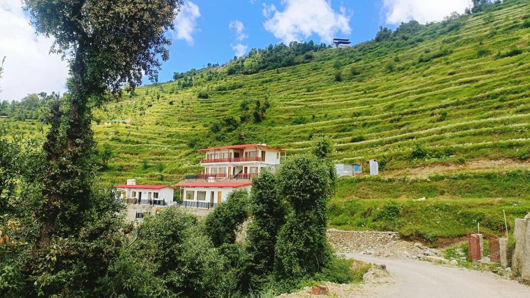Photo of Others in Kanatal