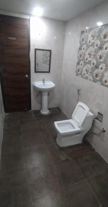 Photo of Bathroom in Mahipalpur