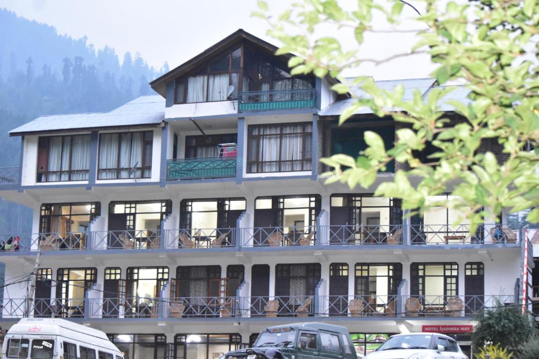 Photo of Others in Old Manali