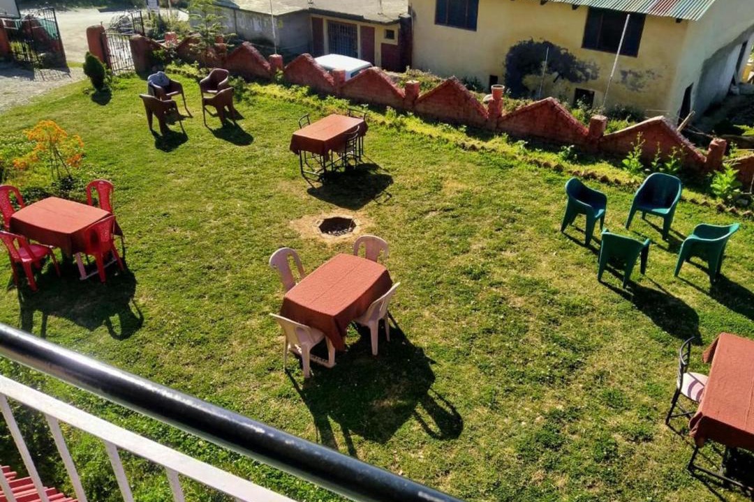 Photo of Others in Gunehr