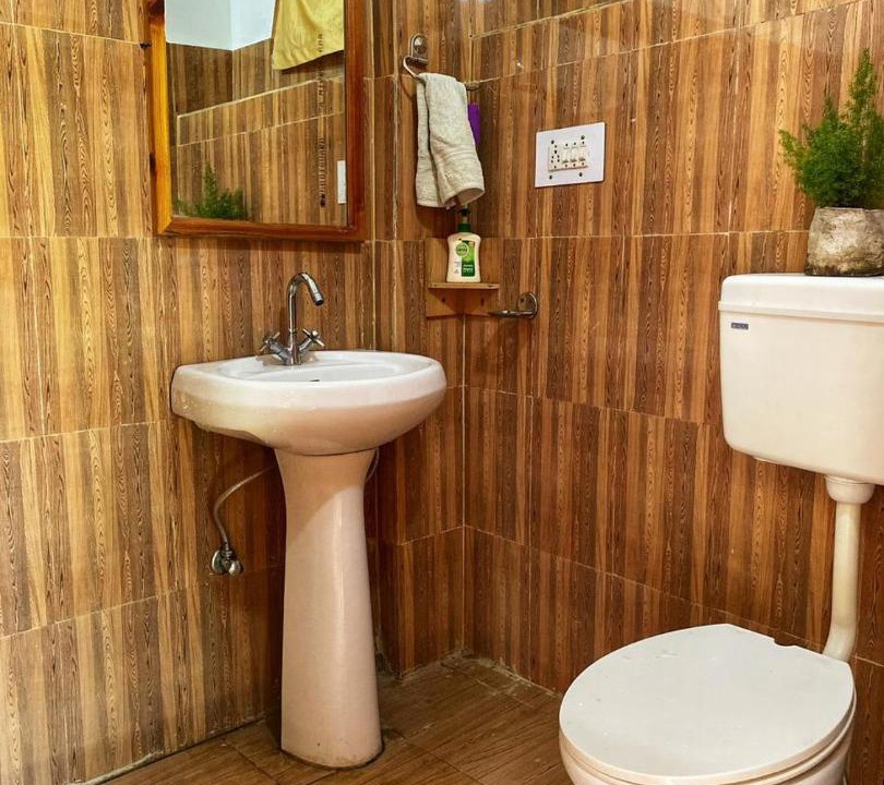 Photo of Bathroom in Gushaini