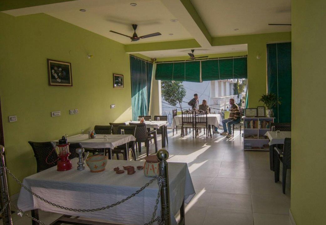 Photo of Livingroom in Bharatpur