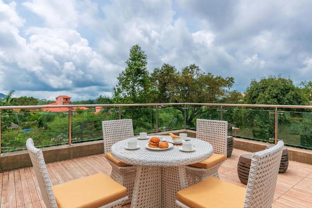 Photo of Patio Balcony in Arsiwalla Villa