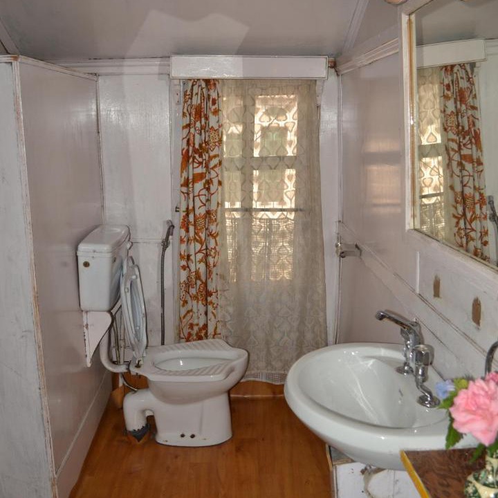 Photo of Bathroom in Sudarbal