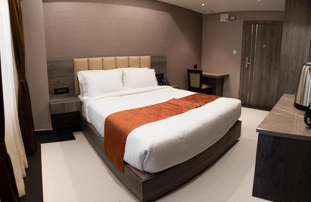 Photo of Bedroom in Sualkuchi