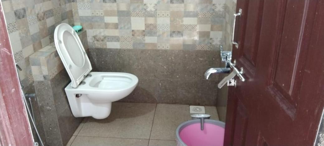 Photo of Bathroom in Tonse West