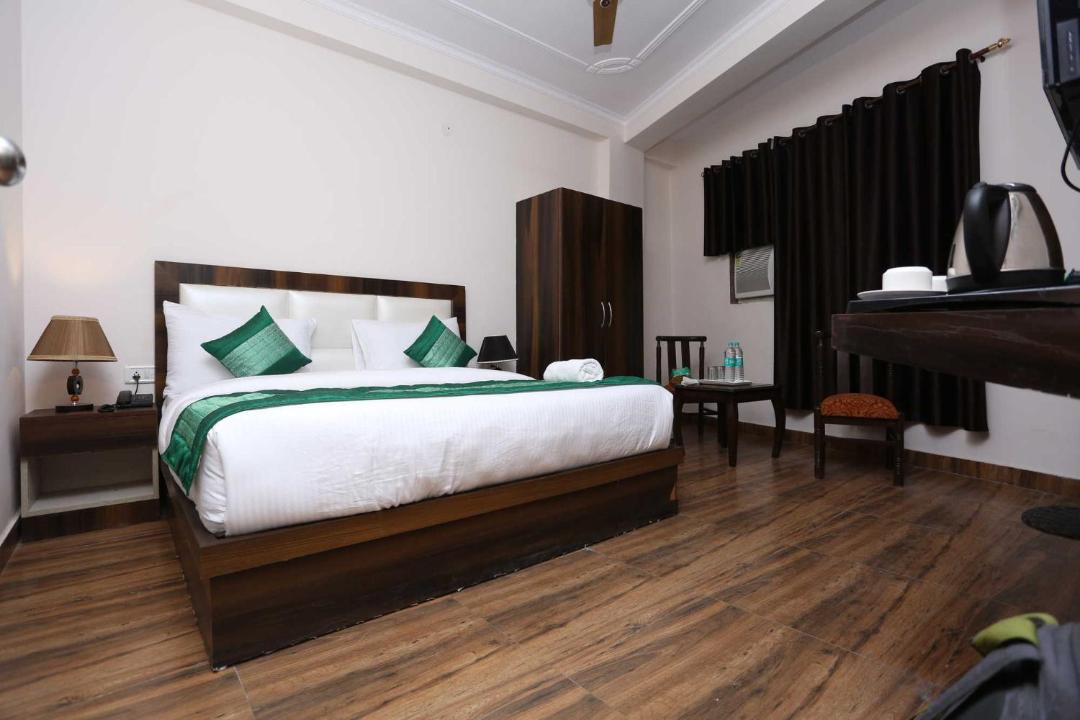Photo of Bedroom in Mahipalpur