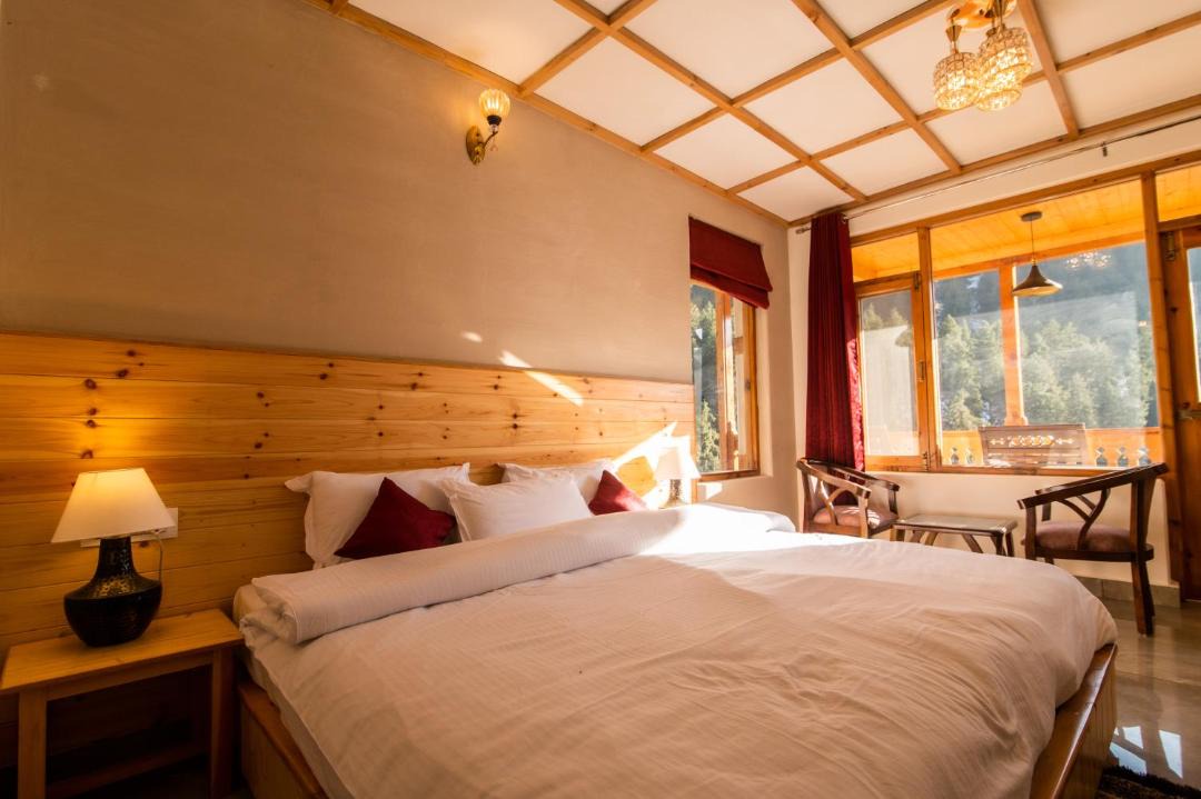 Photo of Bedroom in Jagatsukh