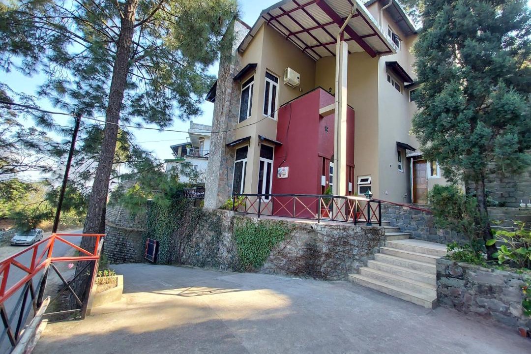 Photo of Buildings in Kasauli