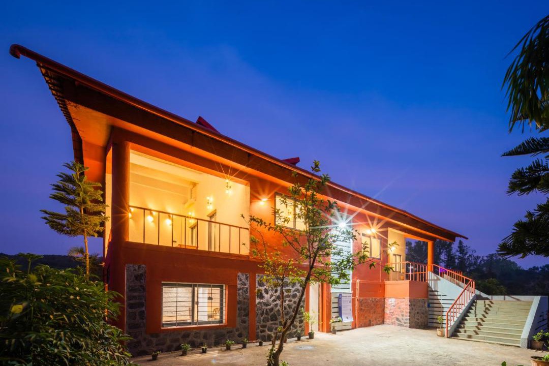 Photo of Buildings in Mahabaleshwar