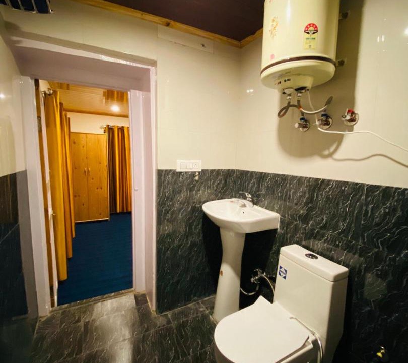 Photo of Bathroom in Naggar