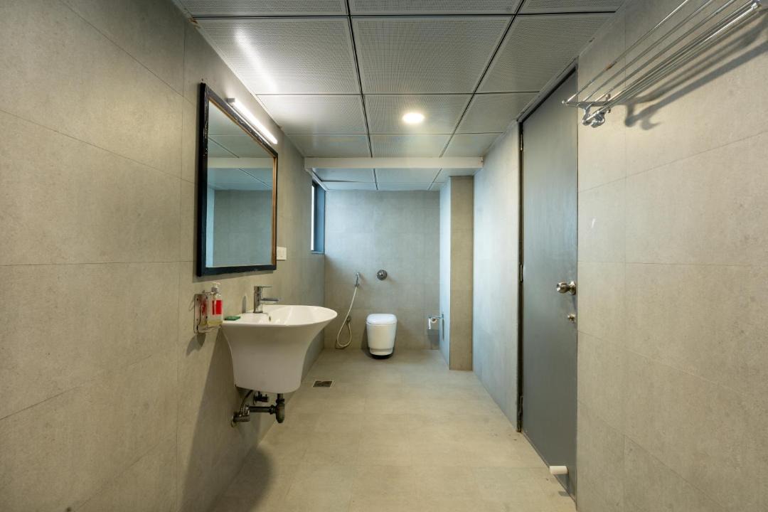 Photo of Bathroom in Jogeshwari West