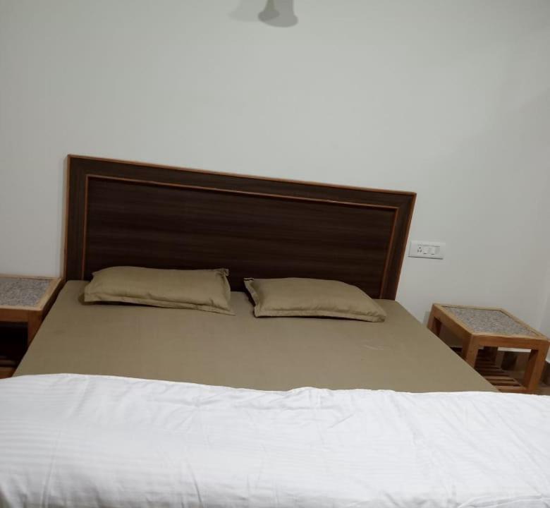 Photo of Bedroom in Bashisht