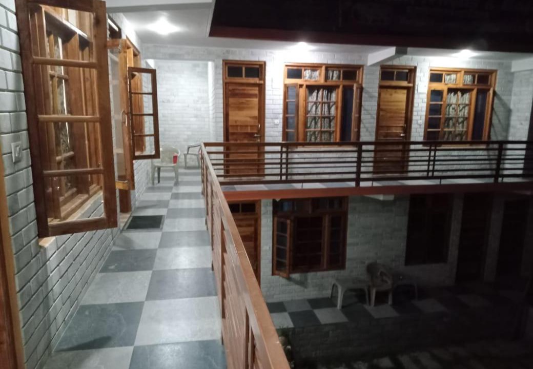 Photo of Buildings in Bashisht