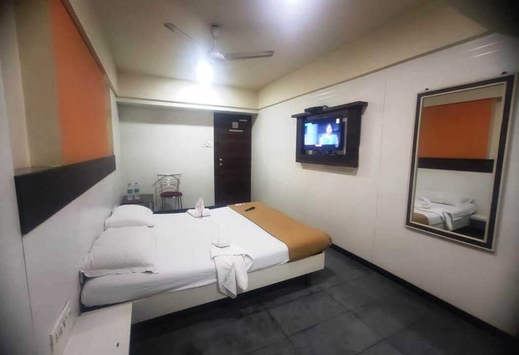 Photo of Bedroom in Mira Road East