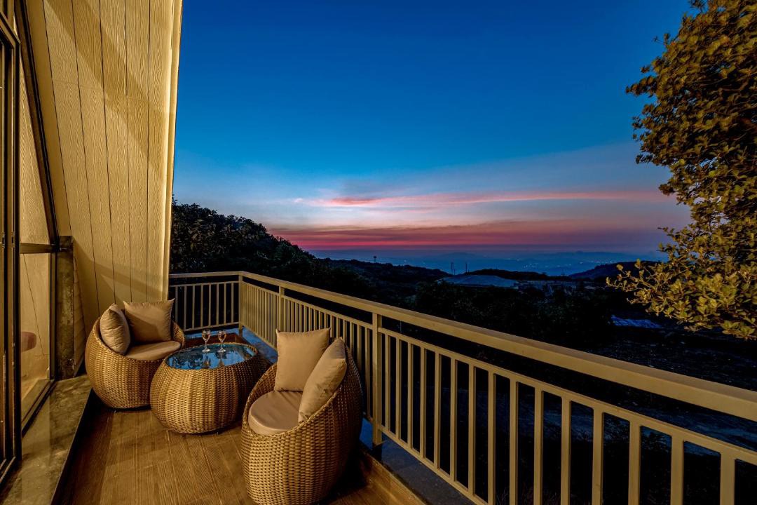 Photo of Patio Balcony in Atvan