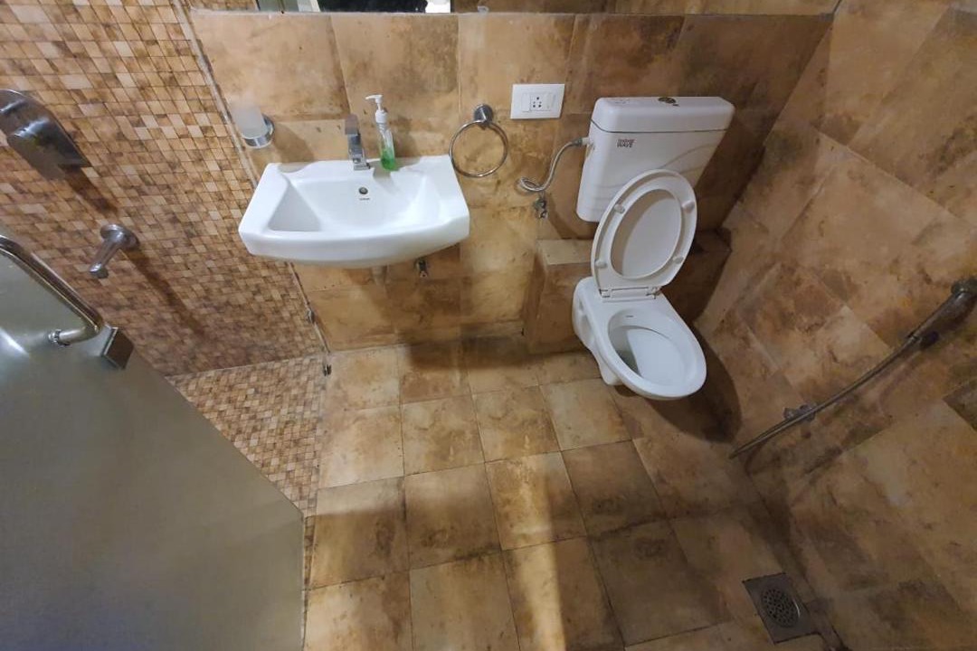 Photo of Bathroom in Dumas