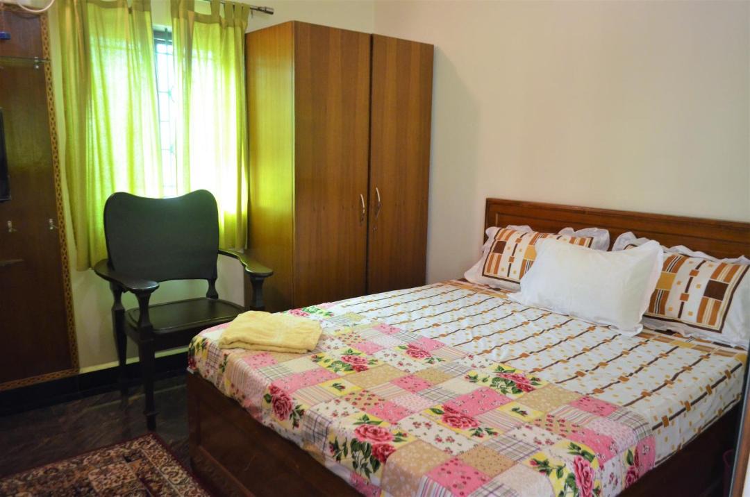 Photo of Bedroom in Maina