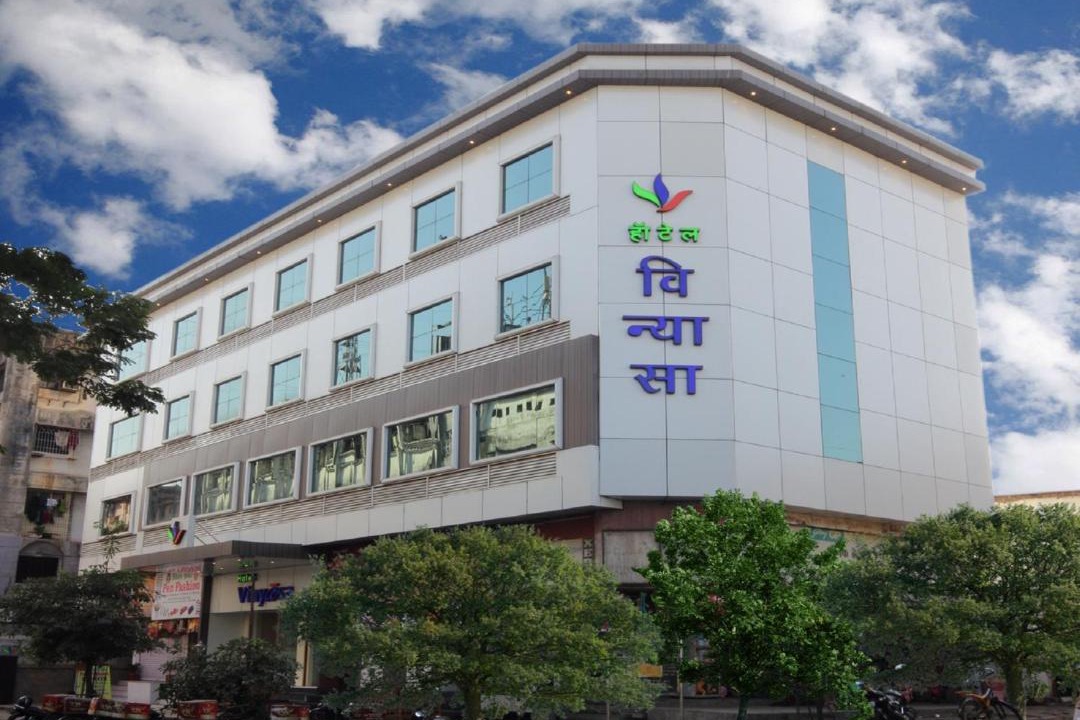 Photo of Buildings in Thane West