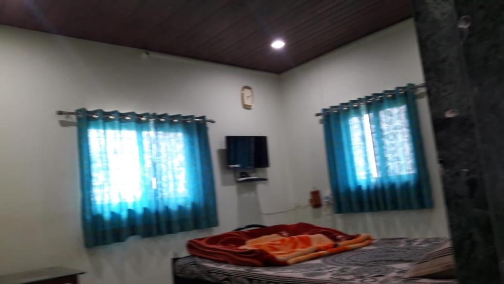 Photo of Livingroom in Satara