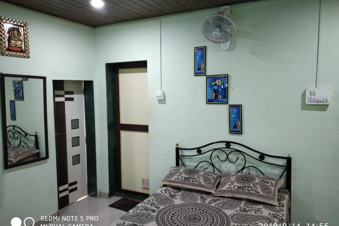 Photo of Bedroom in Satara