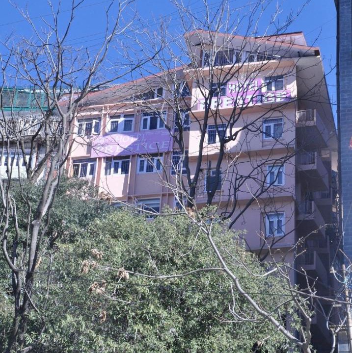 Photo of Buildings in Bemloi