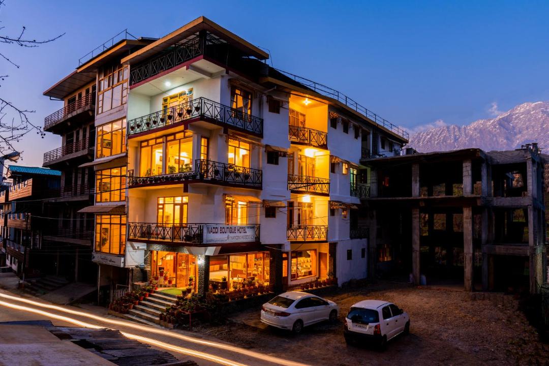 Photo of Buildings in Naddi