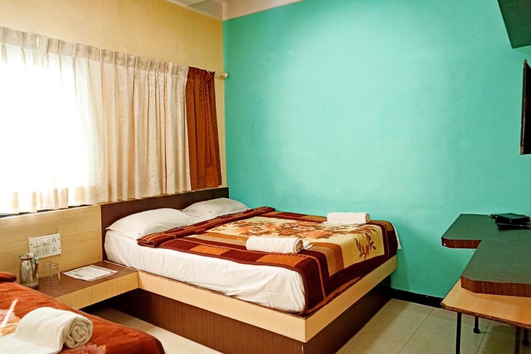 Photo of Bedroom in Mahabaleshwar