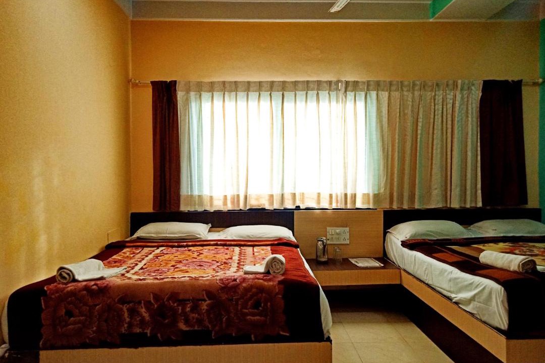 Photo of Bedroom in Mahabaleshwar